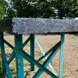 Metrology table above granite