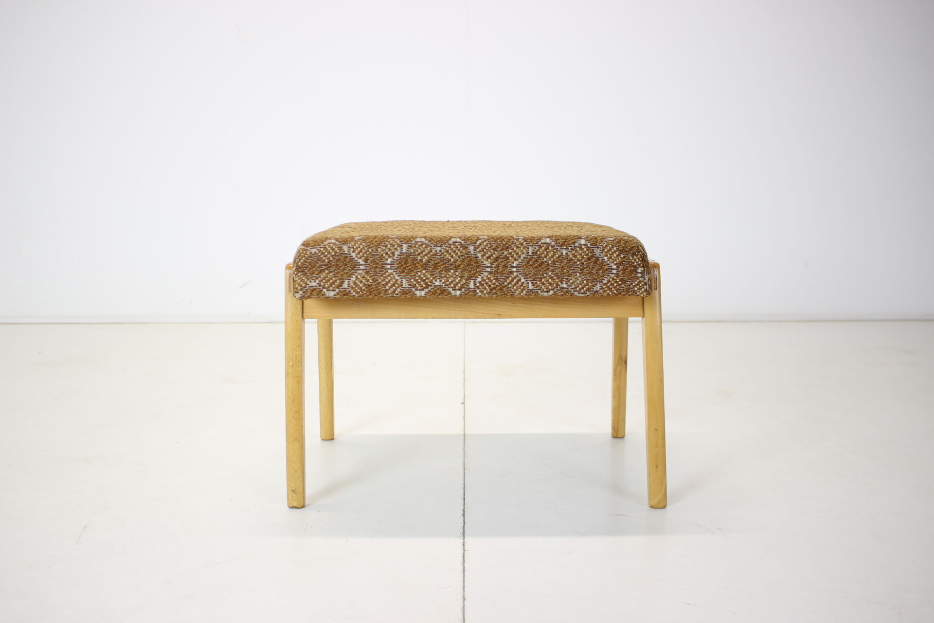 Mid-century wood stool or footstool/ton, 1966’s