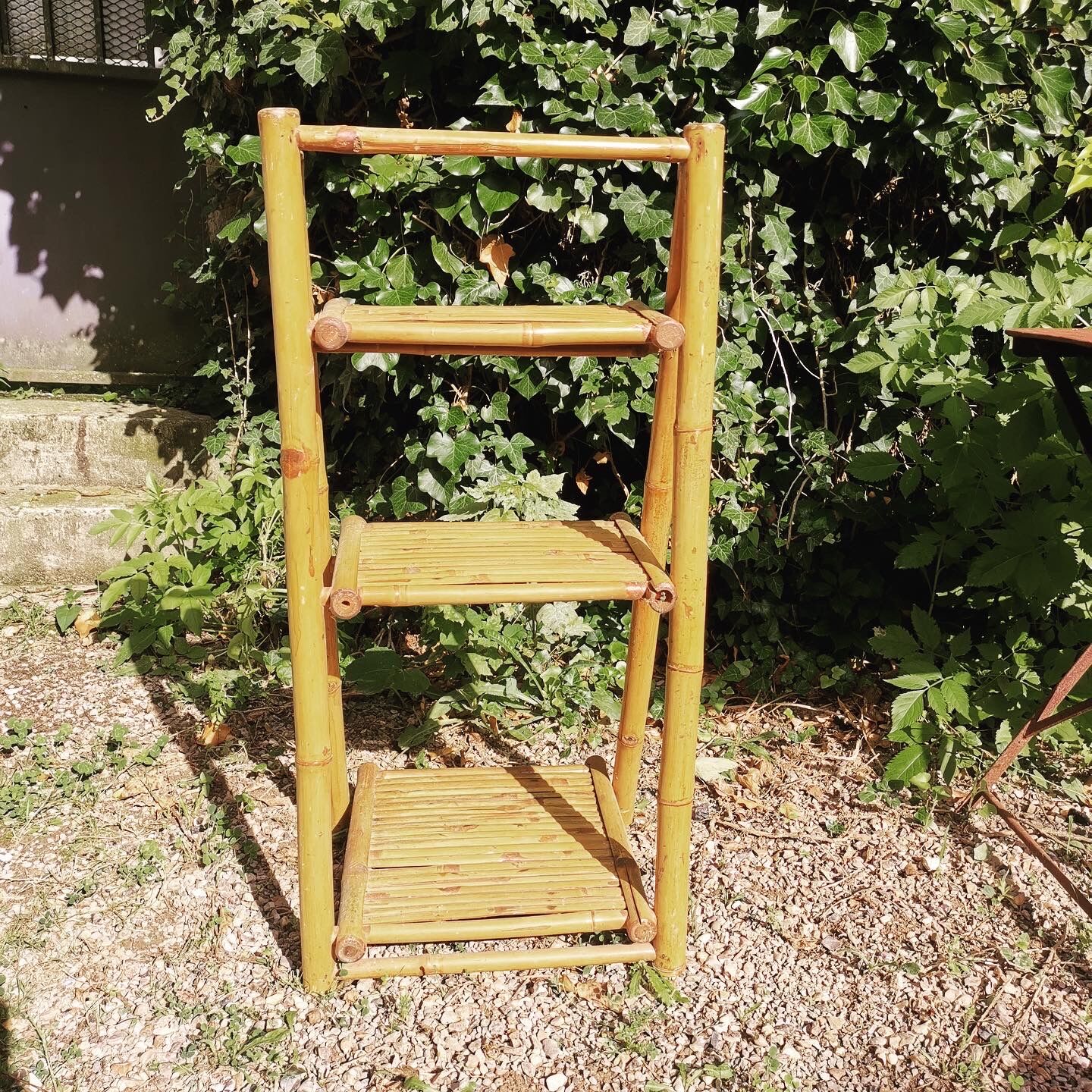 Porte plantes en bambou