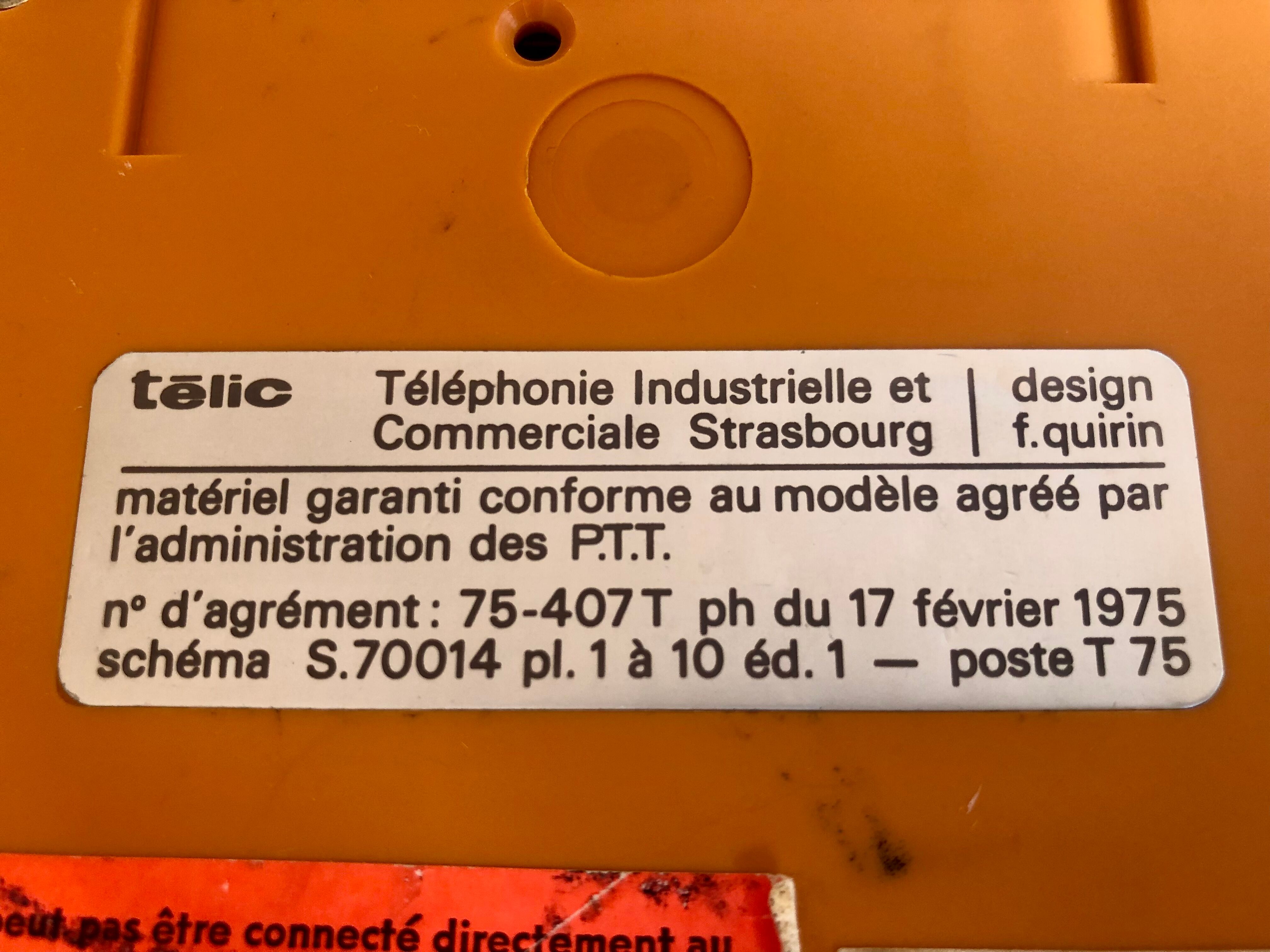 Vintage PTT Phone Telic t75 Orange from 1975