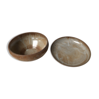 Set of 2 dishes in vintage sandstone