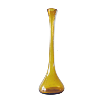 Bubbled blown glass vase