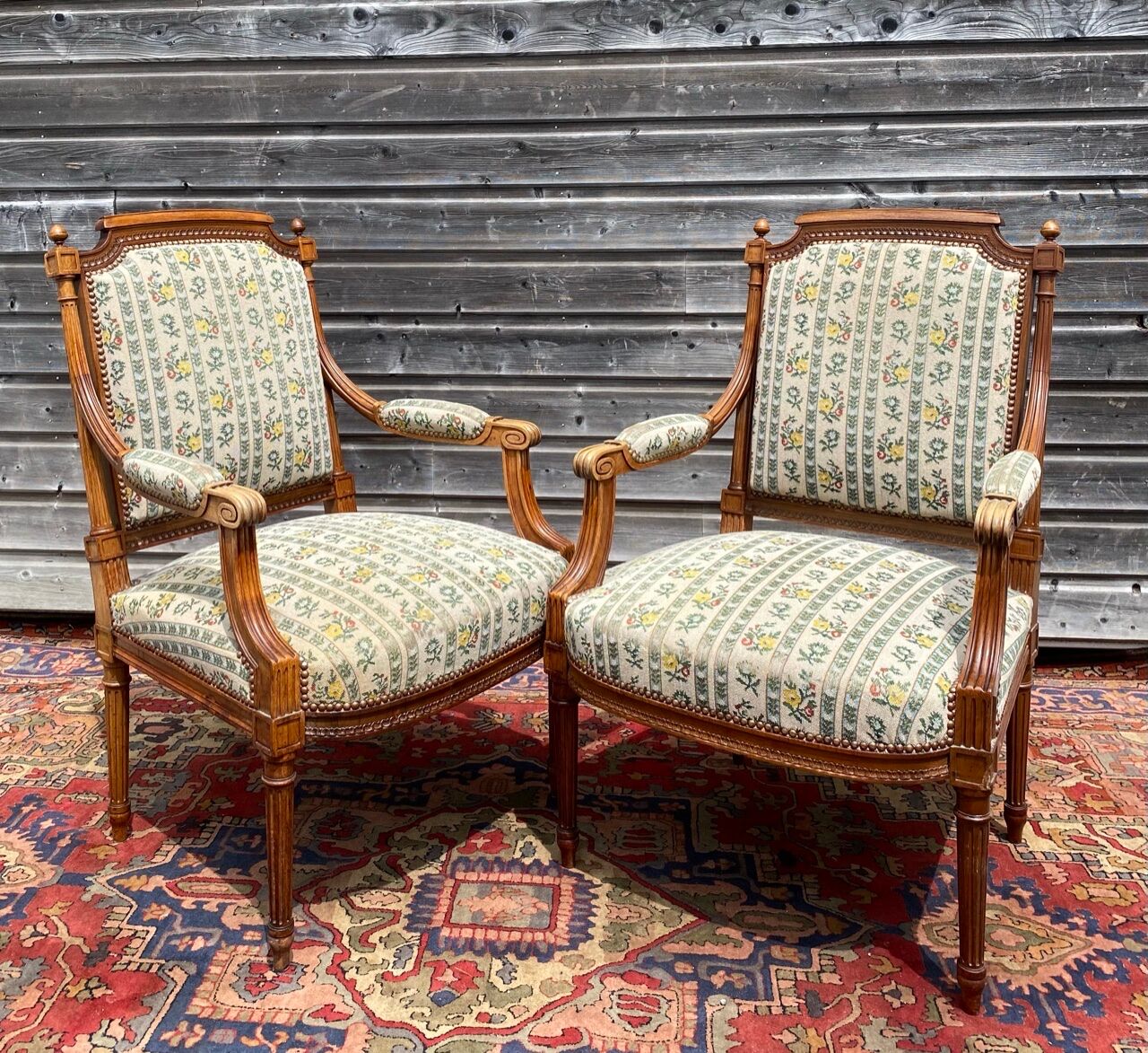 Pair of armchairs in natural wood louis xvi style xix century