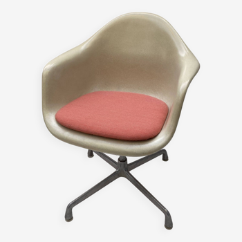 Charles & Ray Eames PACC armchair for Herman Miller