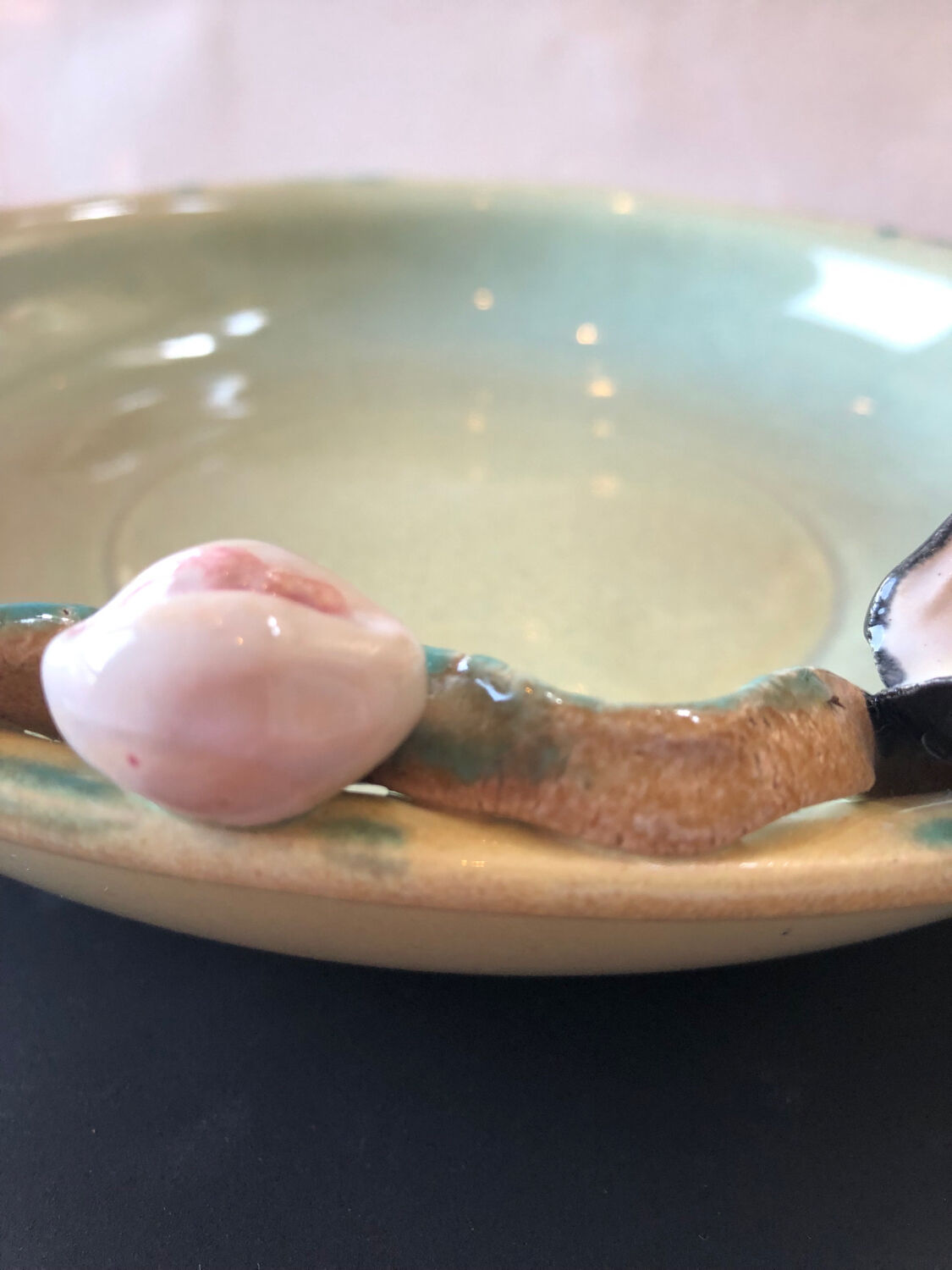 Paris ceramic dish with slip decoration, by Suzy Coste