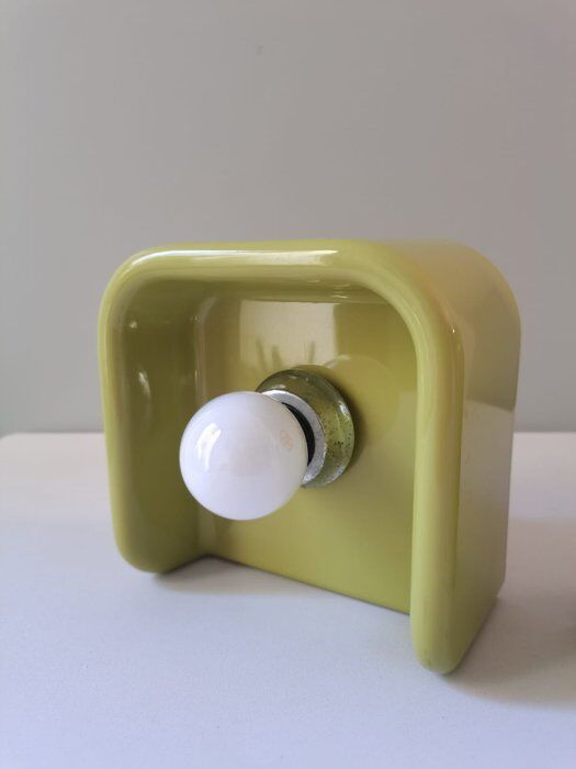 Guzzini wall lights by Makio Hasuike