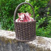 Panier á ouvrage
