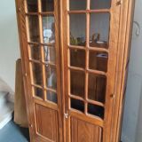 Armoire parisienne vitrée