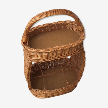 Wicker bottle holder