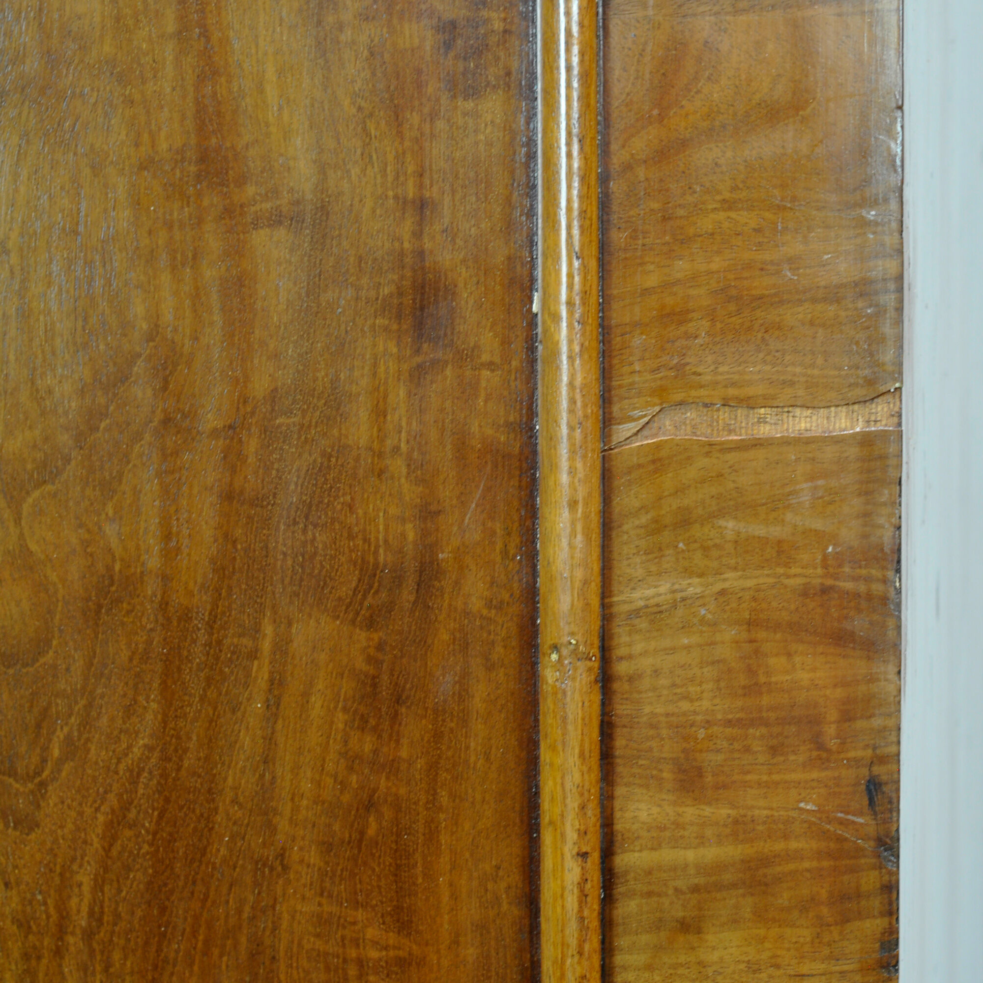 Victorian mahogany cabinet, circa 1860