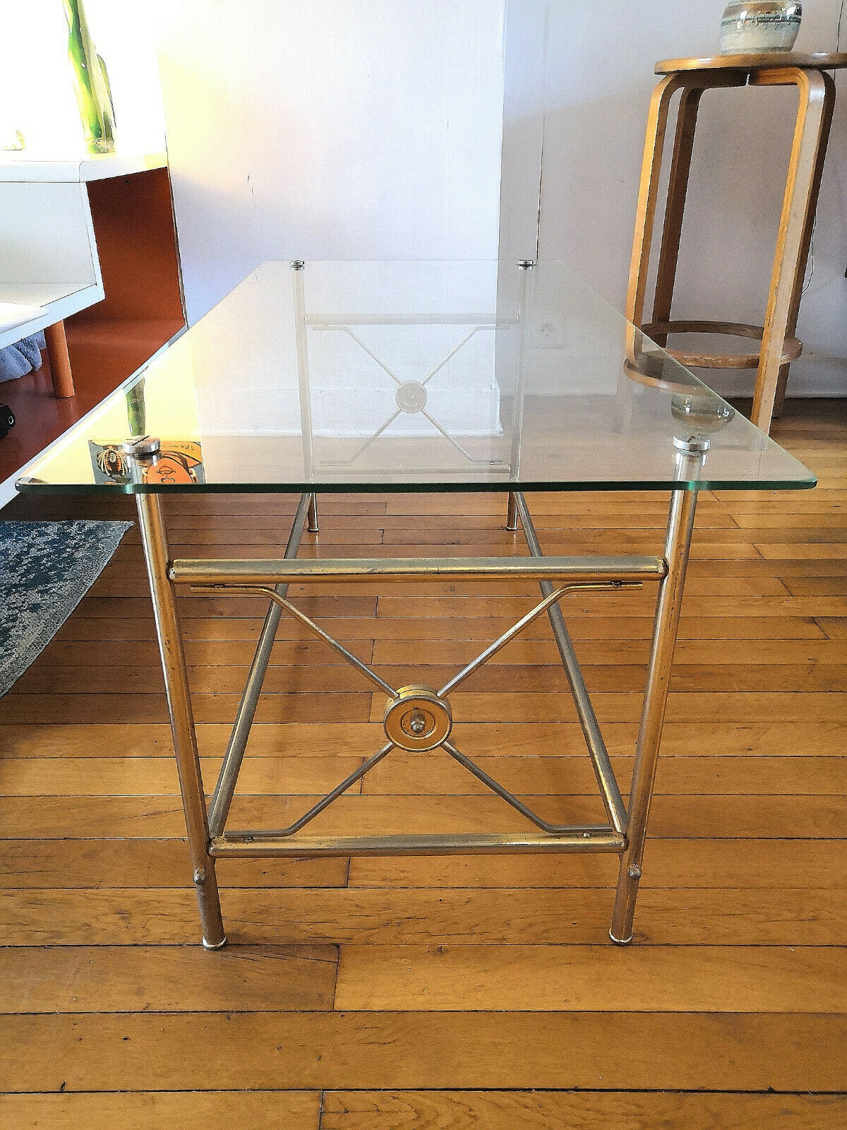 Coffee table 60/70 brass and glass