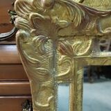 Miroir en bois dore à parcloses du XI ème siècle n35