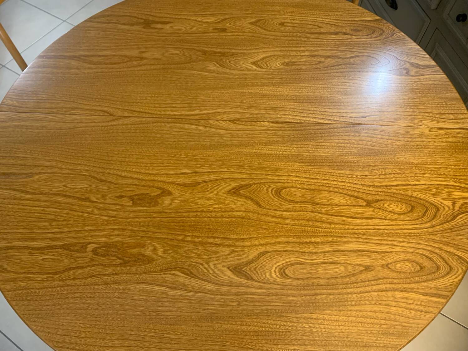 Baumann table and chairs