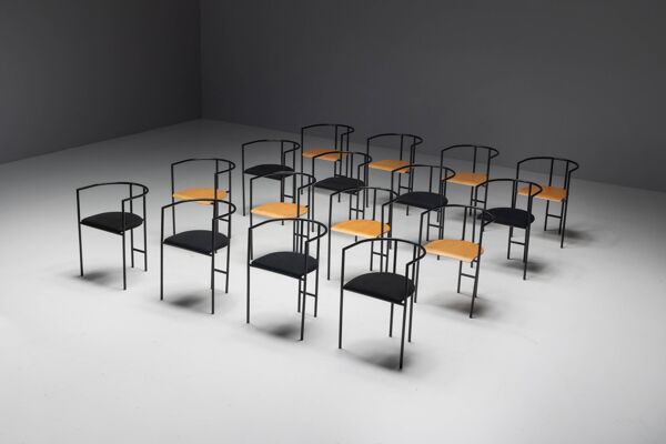 Fauteuils postmodernes ''Tokyo'' par Rodney Kinsman pour Bieffeplast, Italie, 1980