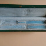 Antique cutting set