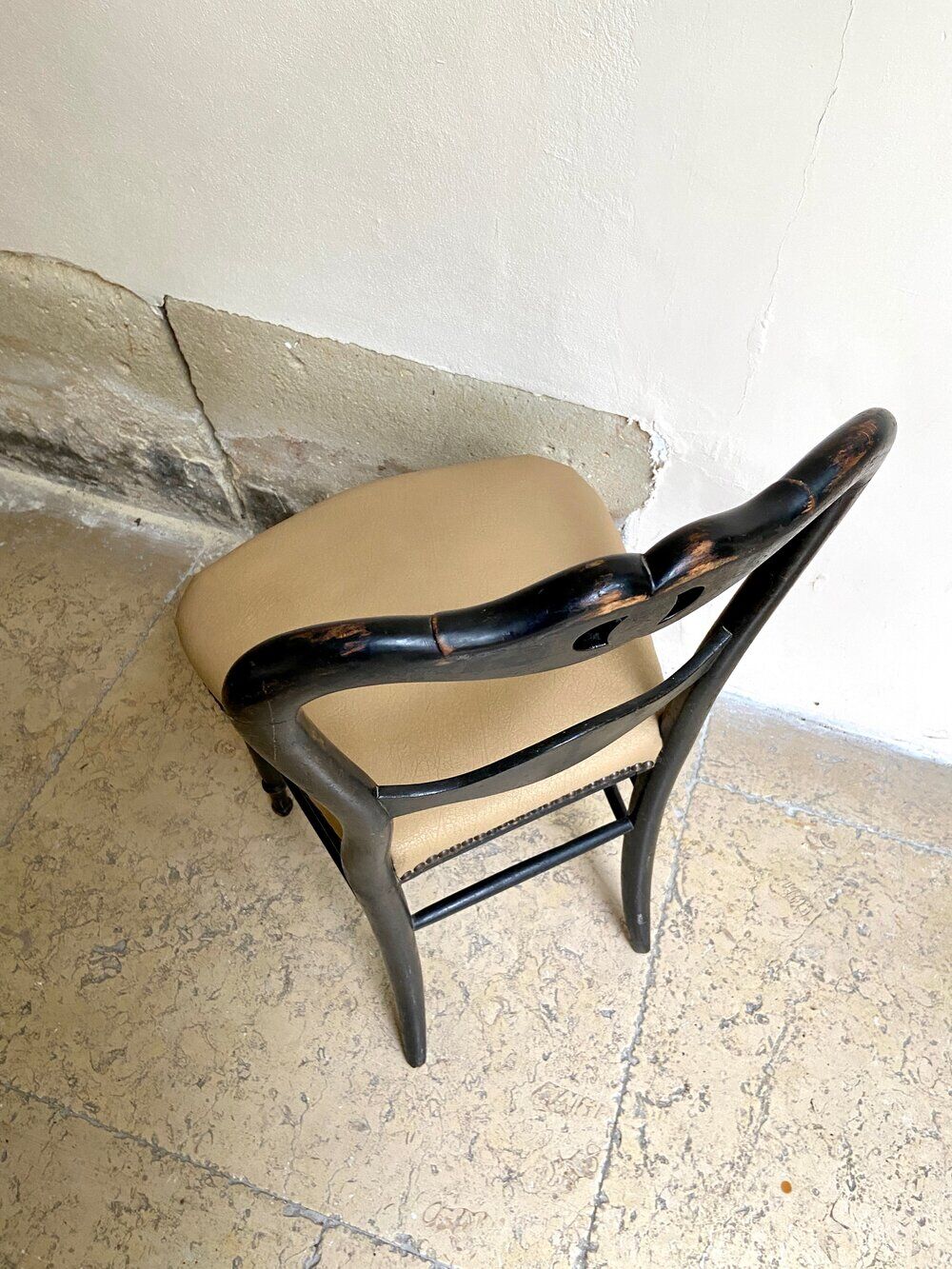 Napoleon III chair in black wood and beige skaï