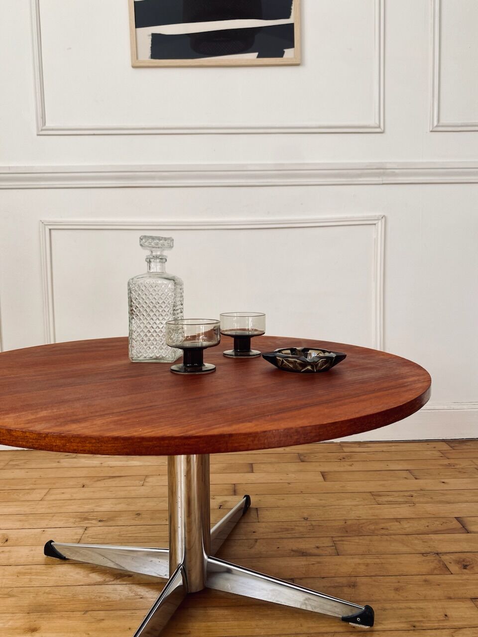 Round coffee table wood and metal, 70s