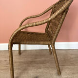 Small children's chair in beige scoubidou.