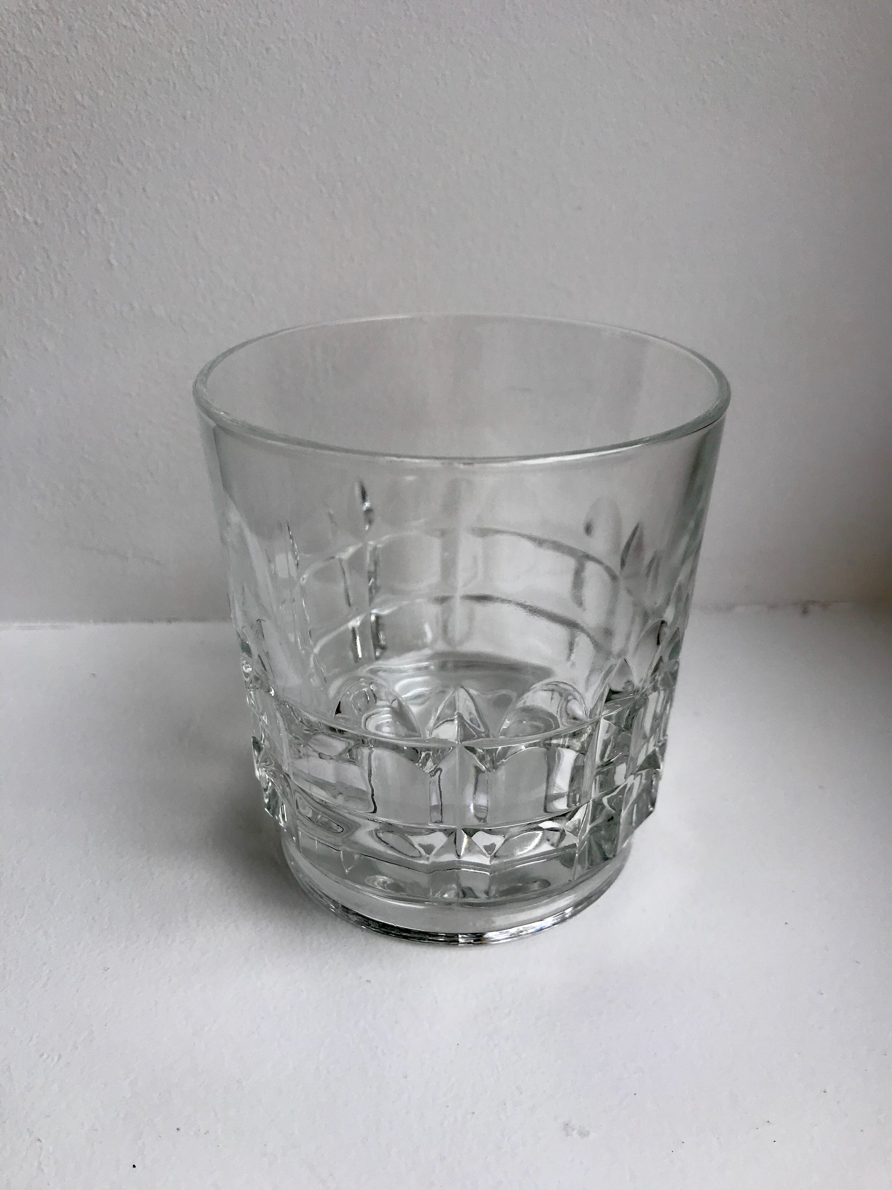 Set consisting of a carafé and 5 70s crystal whiskey glasses