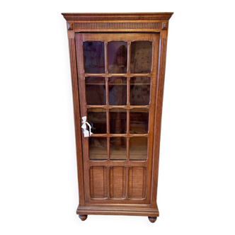 Glazed Parisian wardrobe