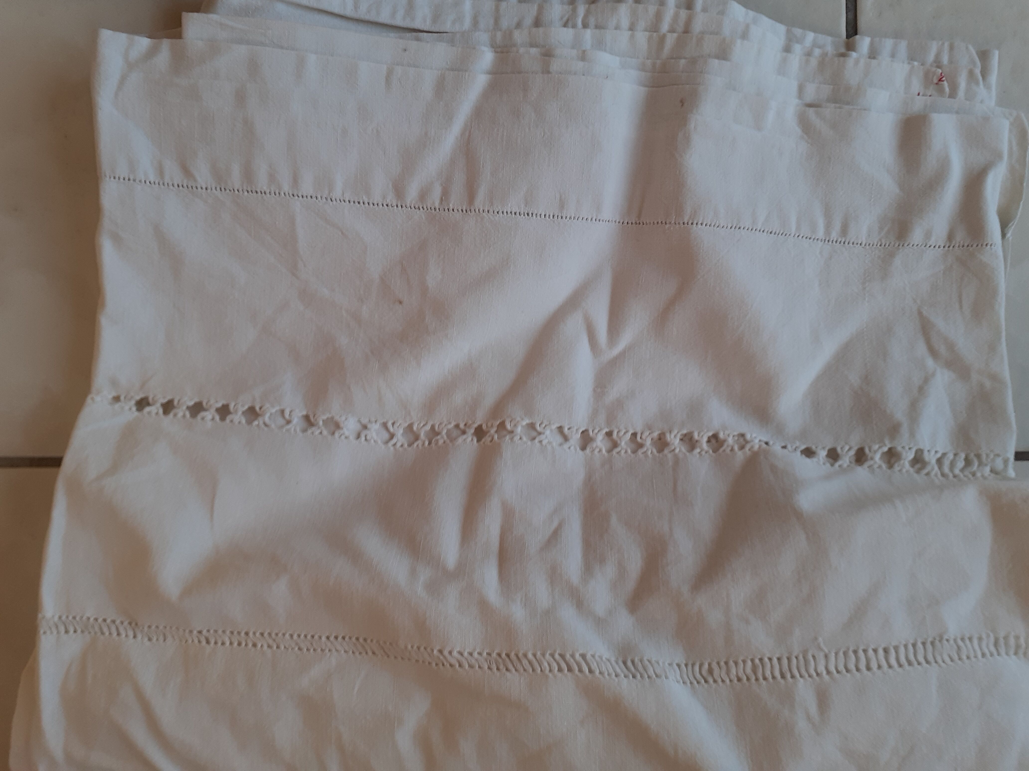 Old linen sheet at 3 days scales of different patterns