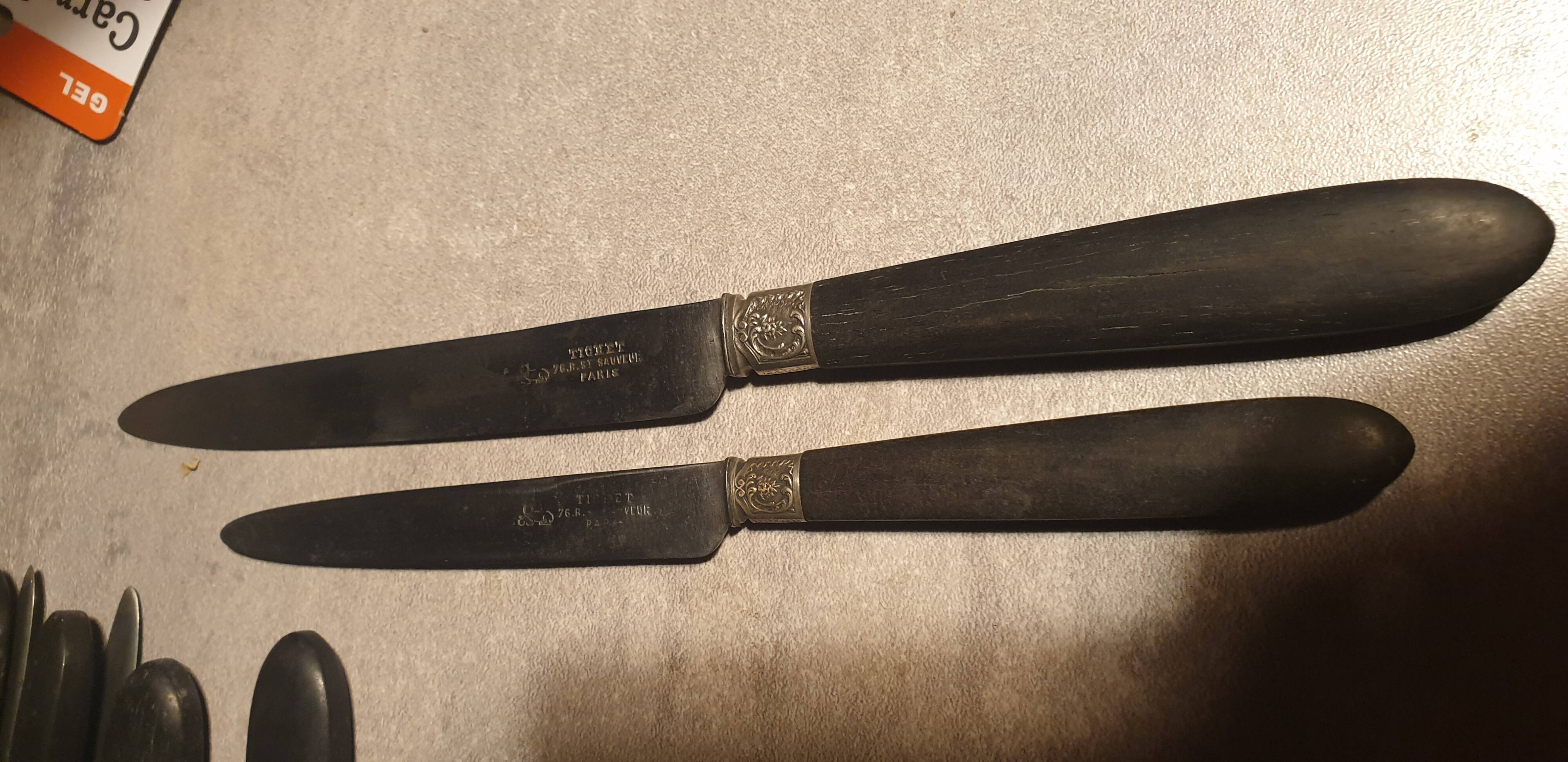 Set of 22 19th century knives