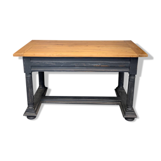 Walnut table