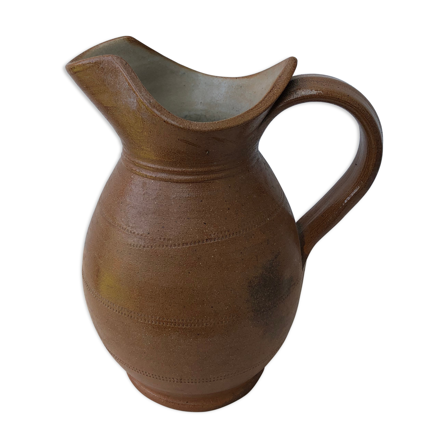 Sandstone pitcher