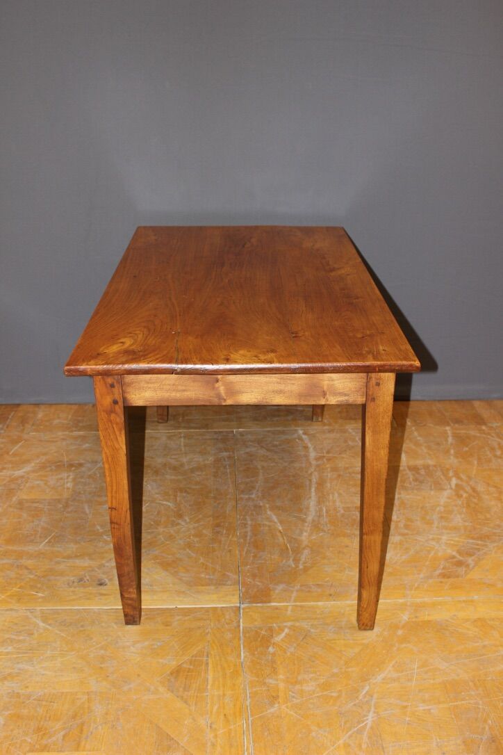 Elm bistro table late XIX
