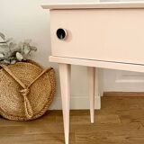 Bedside table with spindle legs