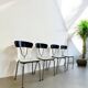 Suite de 4 chaises vintage en formica avec structure chromée