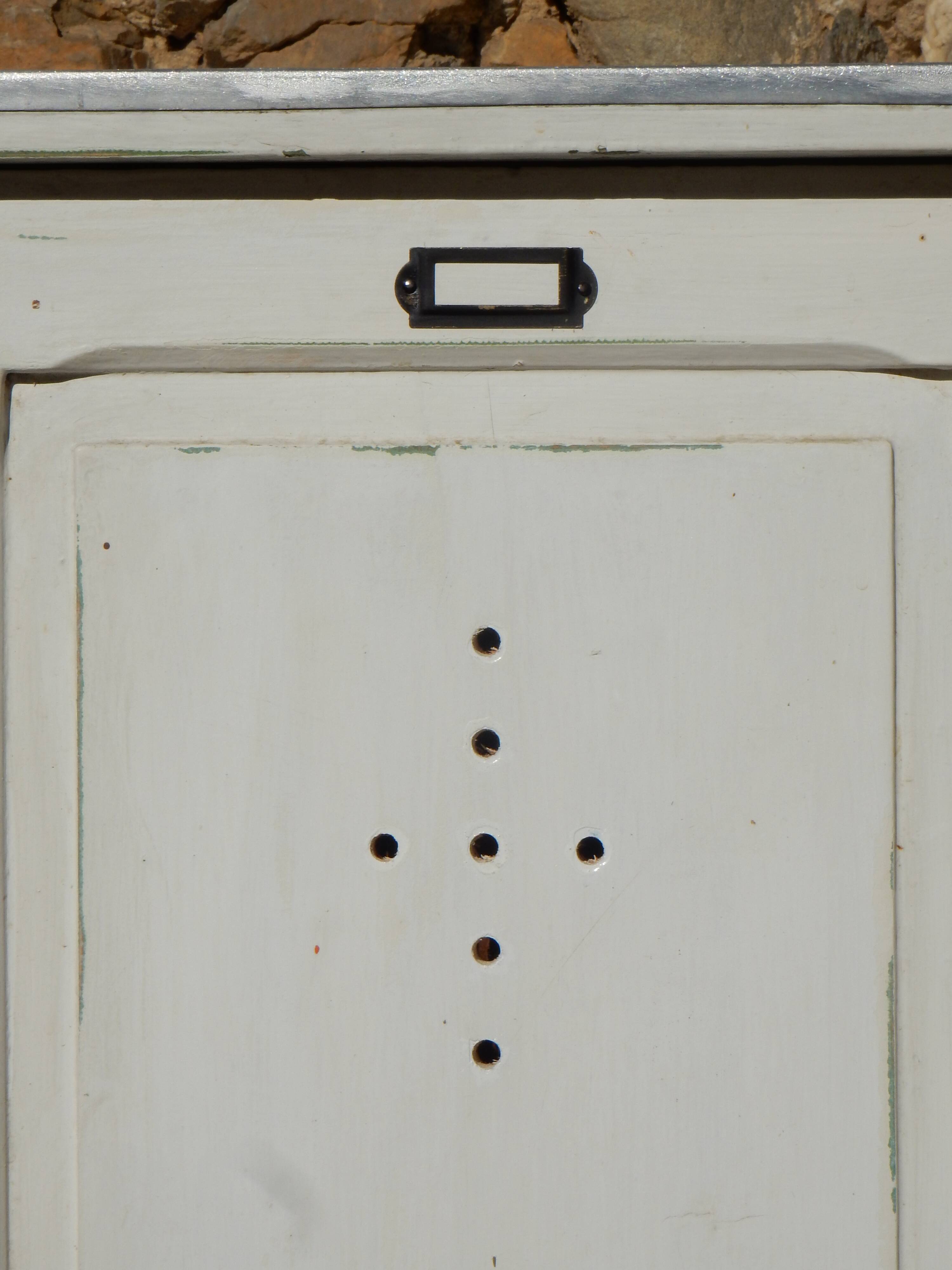 Antique small workshop/trade cabinet - Fir wood sideboard with zinc top