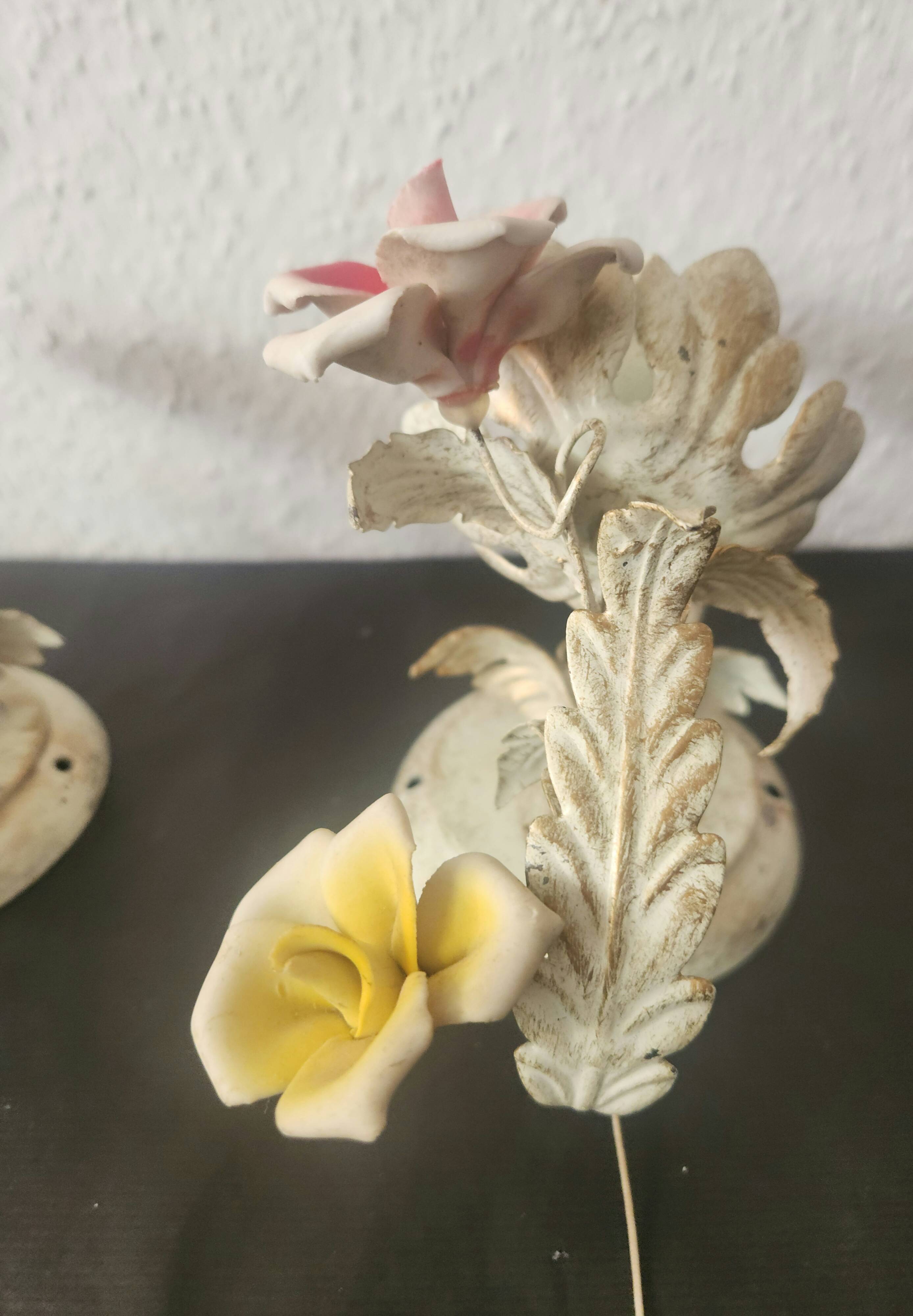 Set von 2 Shabby Chic Wandlampen Tole Schmiedeeisen Porzellan Rosen Blumen