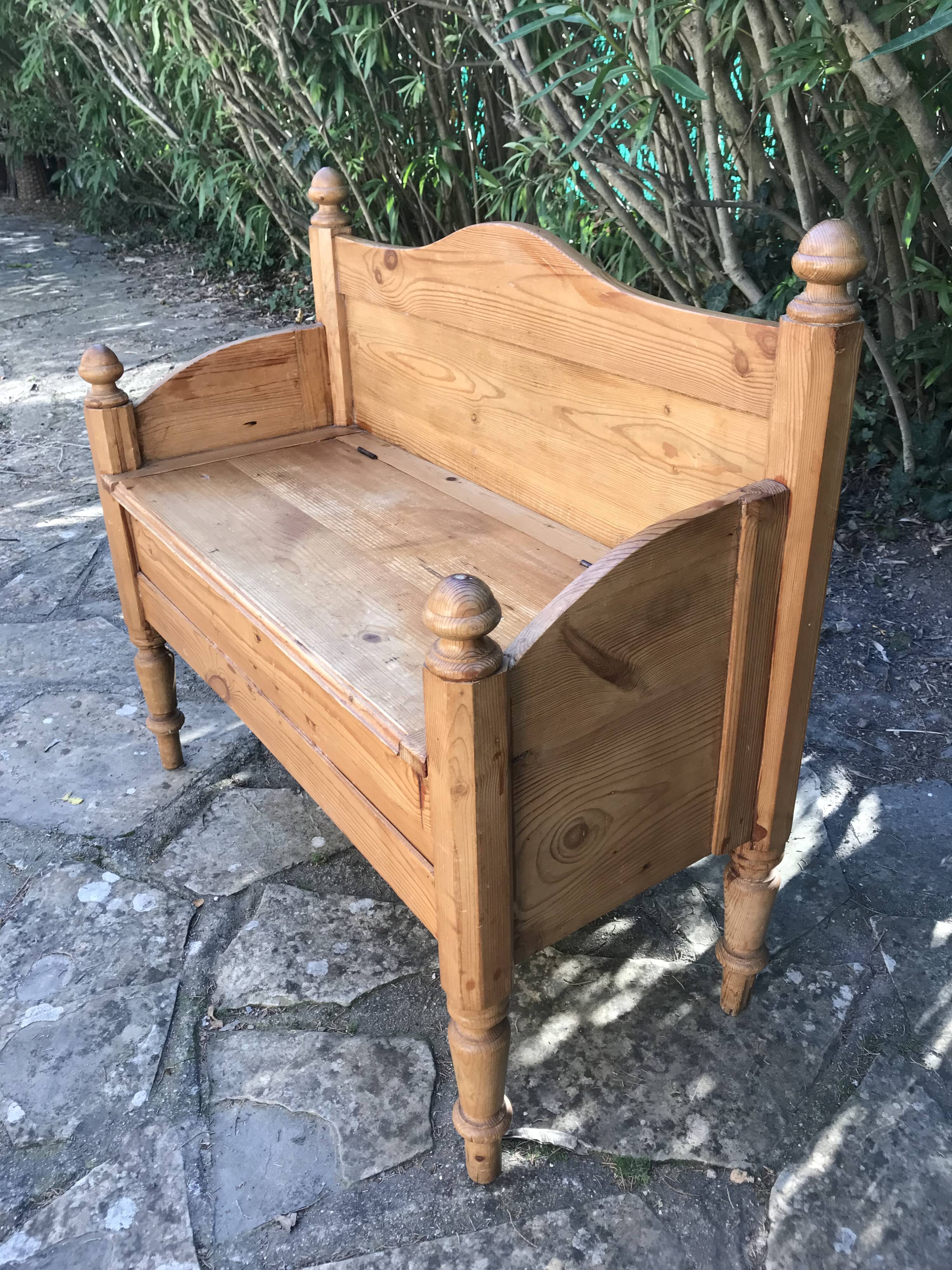 Vintage pine chest bench