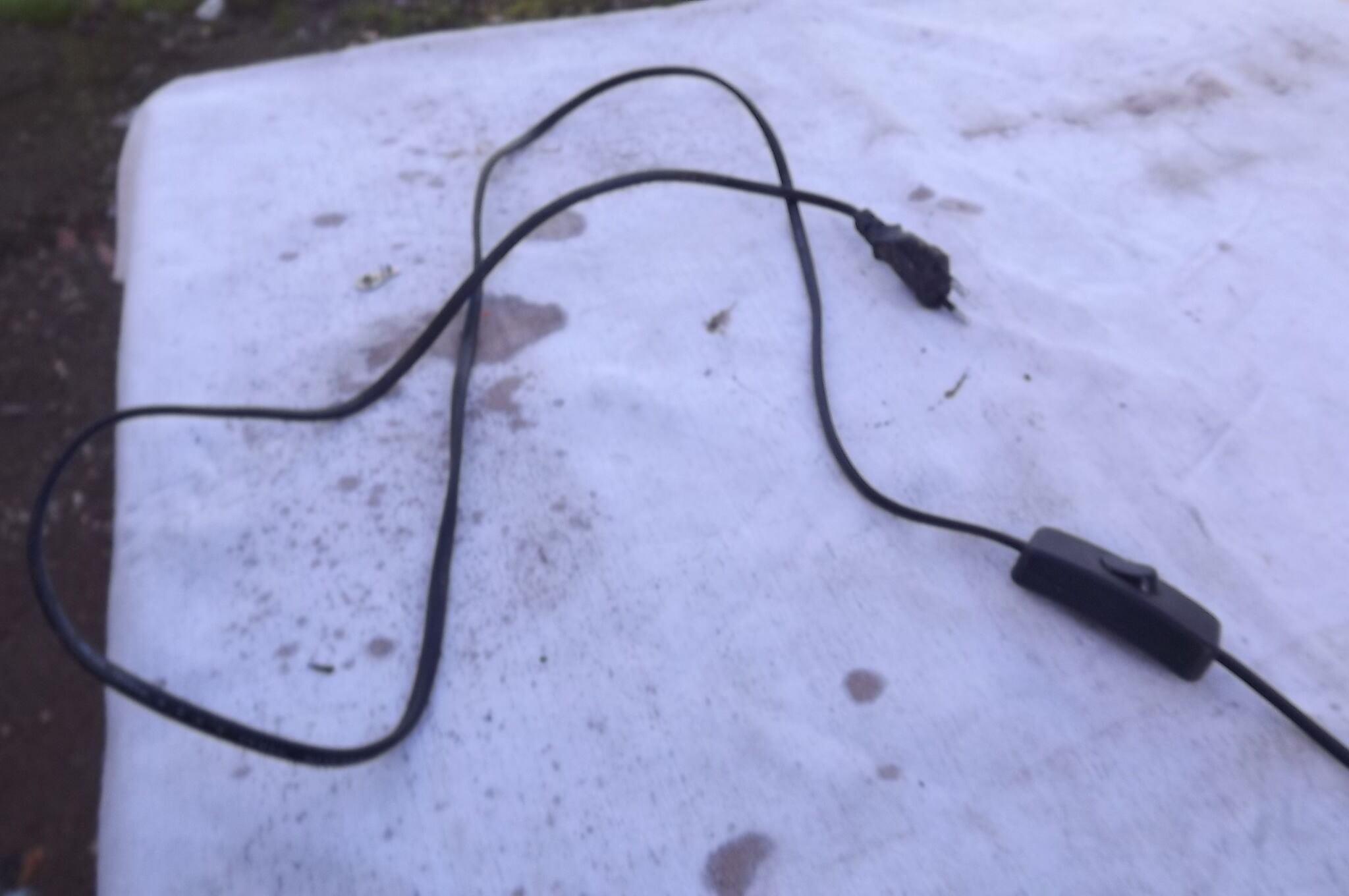 White opaline 50s Mazda lamp