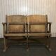Paire de fauteuils de cinéma en bois