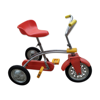 Tricycle