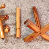 Modernist coat rack in solid wood - mid 20th century.