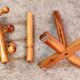 Modernist coat rack in solid wood - mid 20th century.