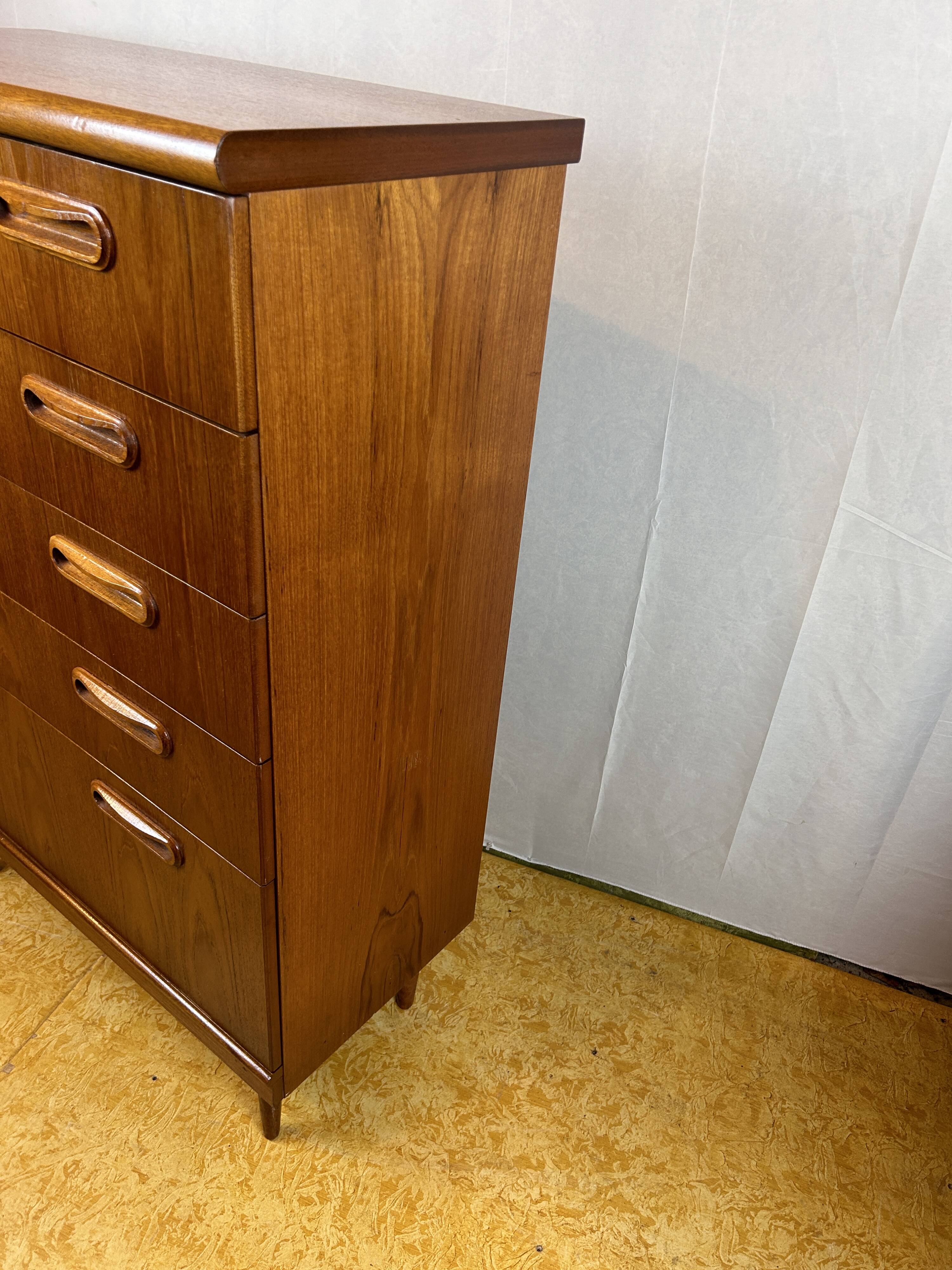 Mid Century Retro Vintage Teak Tallboy Chest of Drawers GPlan 1960