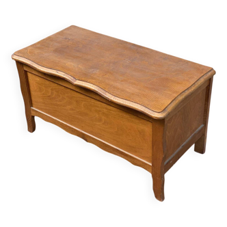 Banc coffre vintage bois massif chêne clair style Louis XV 77cm
