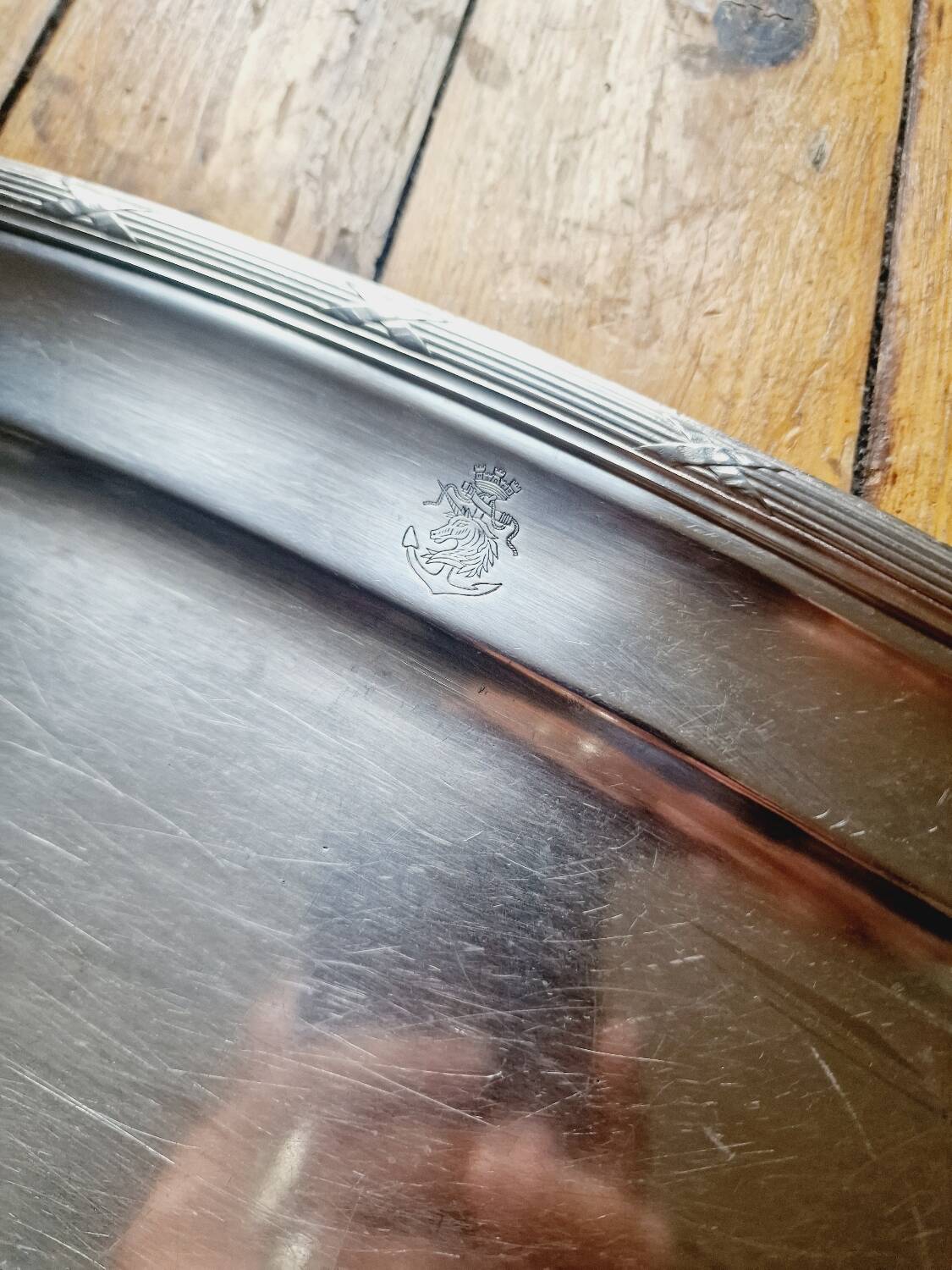 Large oval Christofle tray in silver metal