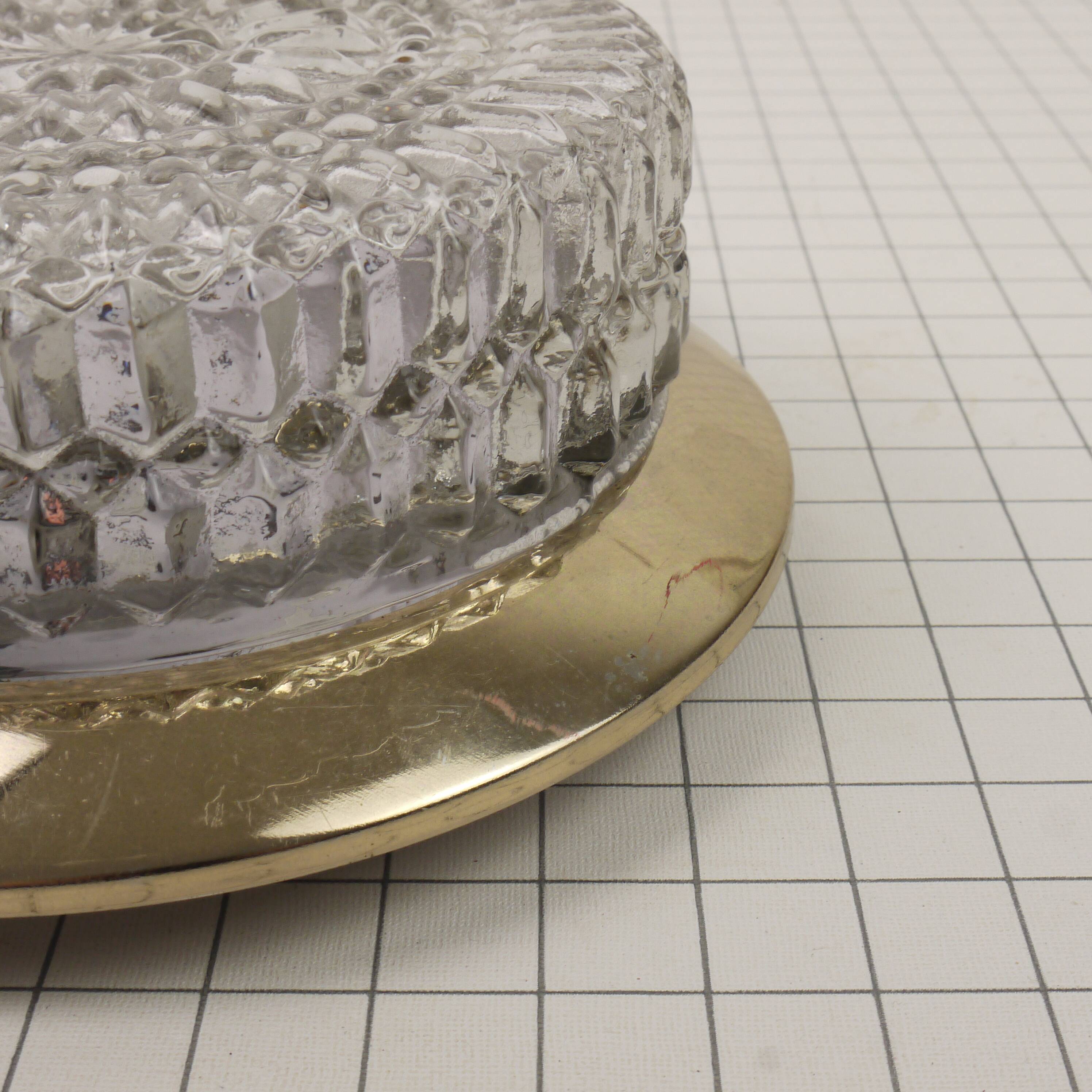 Plafonnier chiselled glass