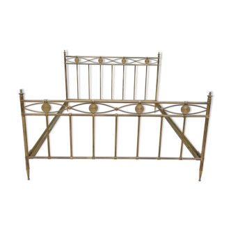 Vintage brass double bed