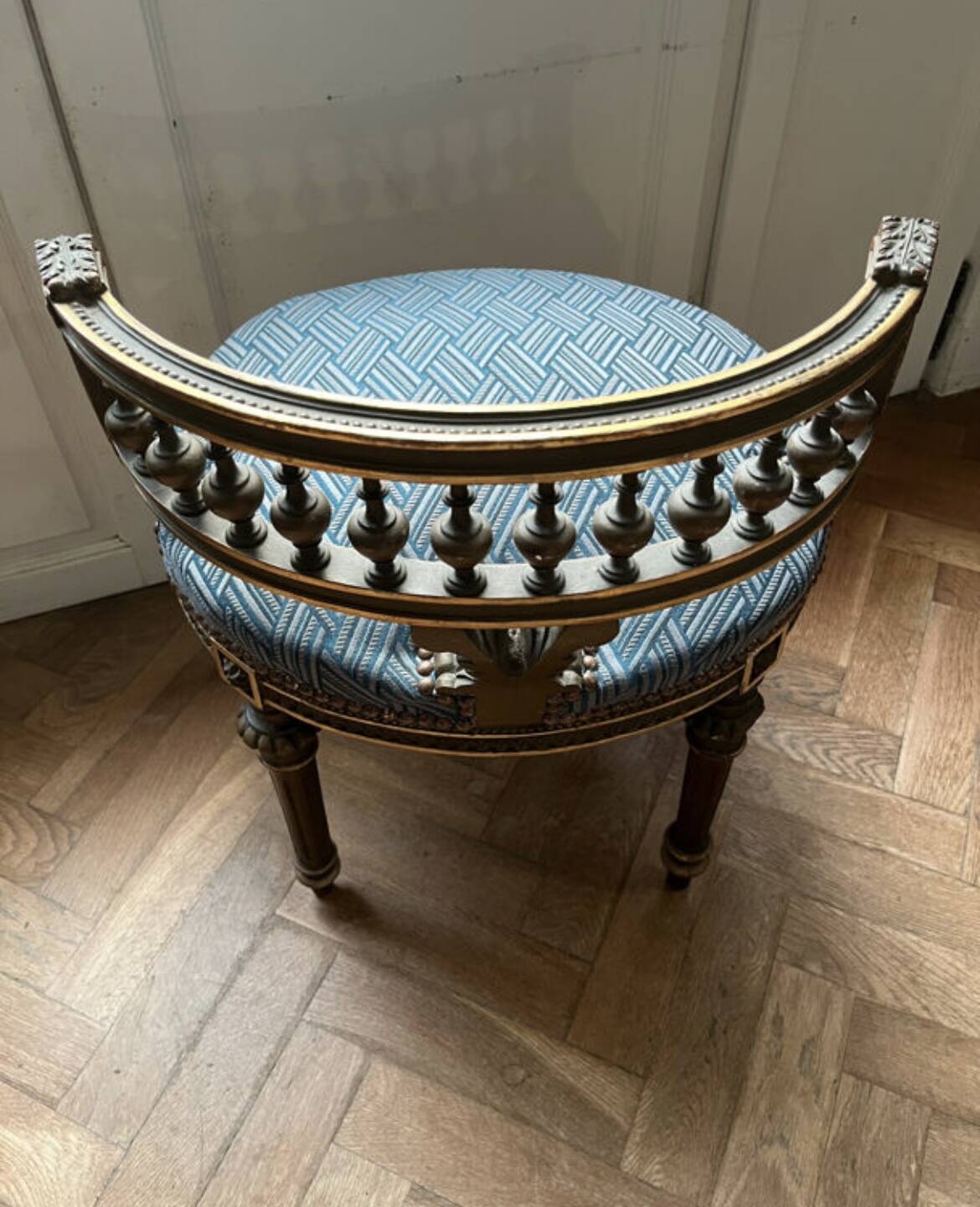 Armchair