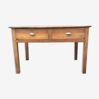 Farm table of the country Brièron (South Brittany) old with 2 drawers in chestnut.