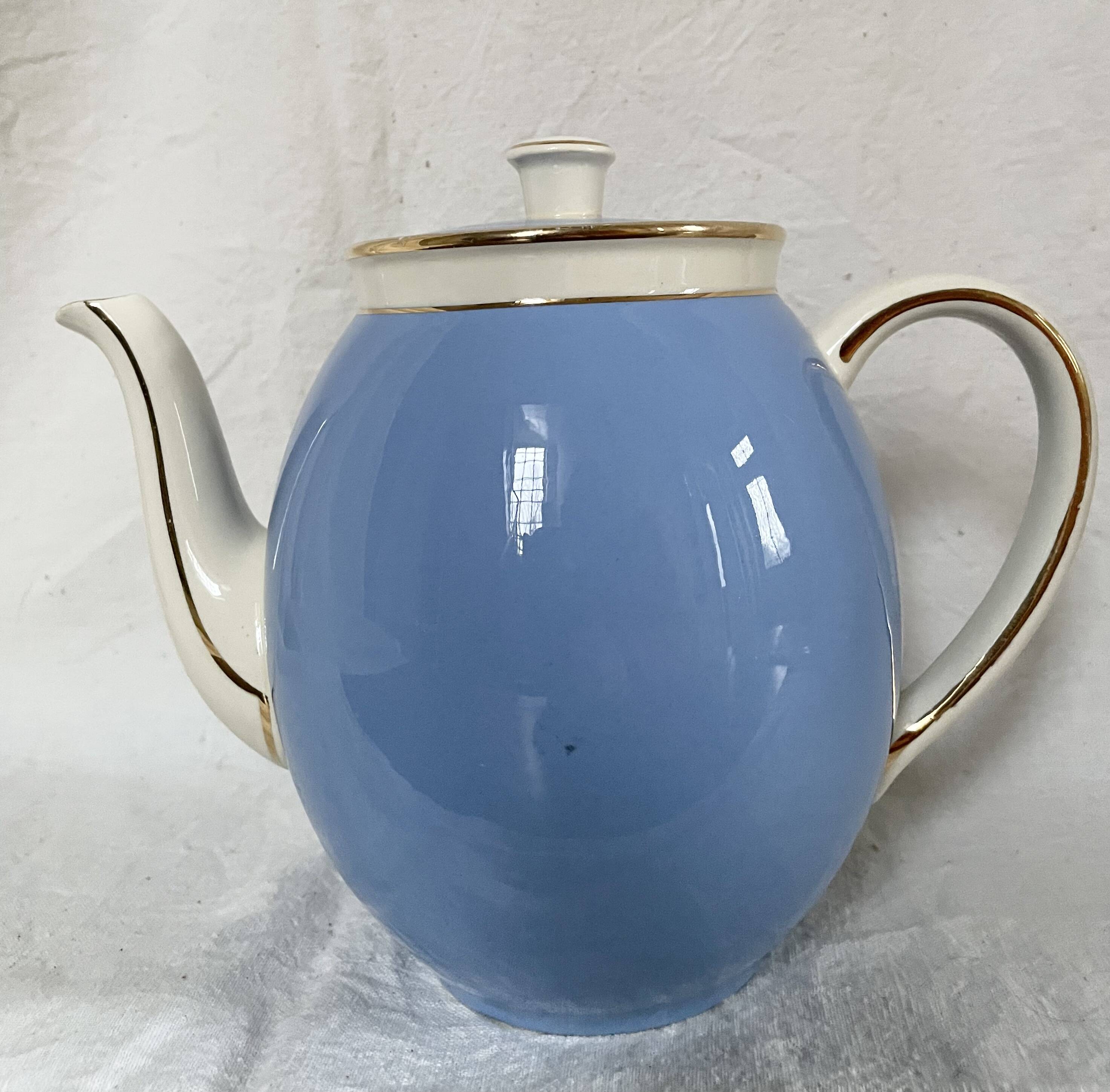 Villeroy and Boch Orléans model teapot