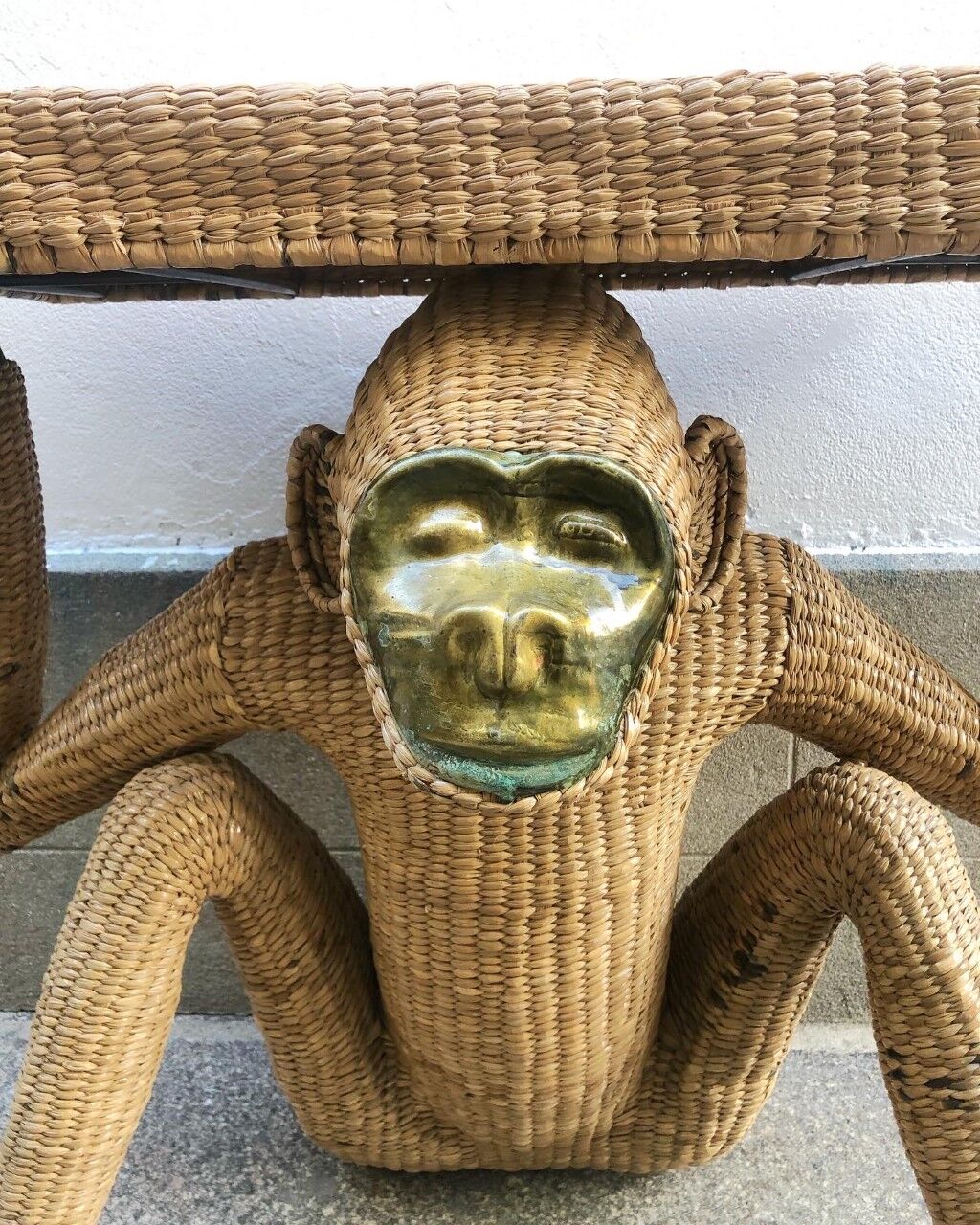 Monkey console by Mario Lopez Torres