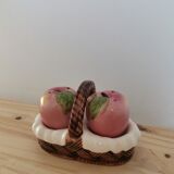 Set of salt shaker and pepper vintage apple slip in basket made in Korea