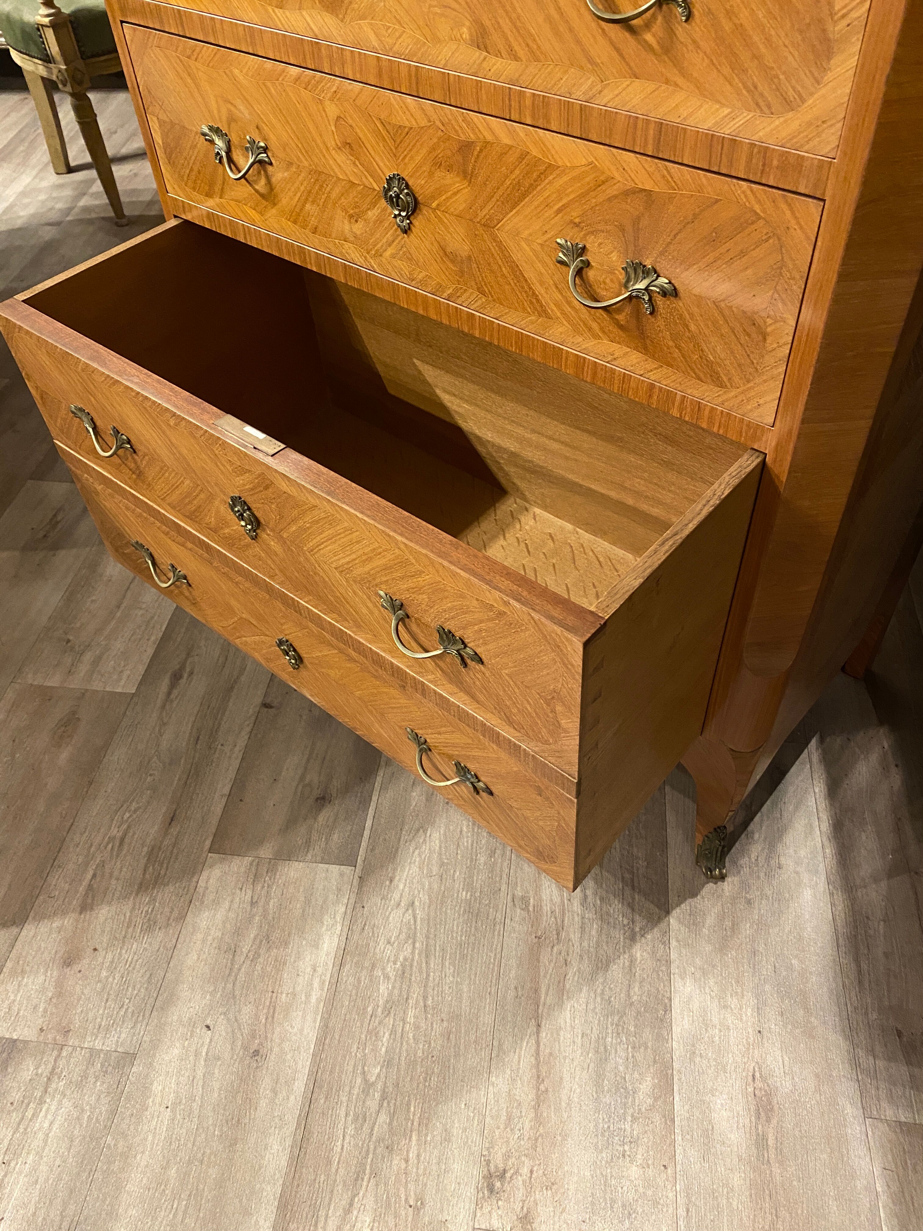 Semainier in rosewood veneer style louis XV Louis XVI